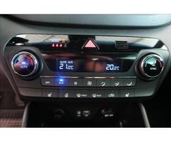 Hyundai Tucson 2,0 CRDI 100kW Best of Czech Club 4x4 - 16