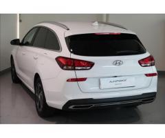 Hyundai i30 1,6 CRDi SMART 4/2026 záruka - 6