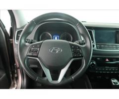 Hyundai Tucson 1,7 CRDI 85kW Tricolor 1.majitel - 10