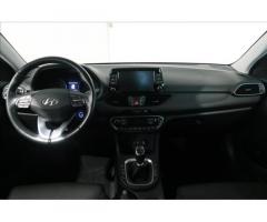 Hyundai i30 1,4 T-GDI SMART 1.majitel - 9