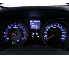 Hyundai i30 1,6 CRDi 81kW CZ Klima - 16