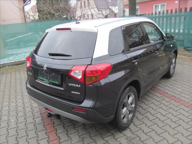 Suzuki Vitara 1,6 odpočet DPH !  4x4 NAVI-330