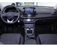 Hyundai i30 1,6 CRDi Smart KAMERA Záruka - 8