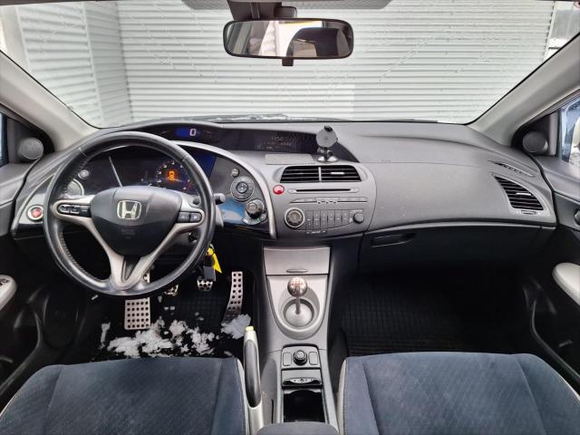 Honda Civic 1,3 Comfort-26