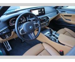 BMW Řada 5 530e xDrive Touring - 4