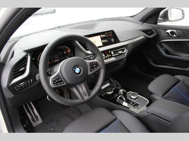 BMW Řada 1 118i Hatchback-415