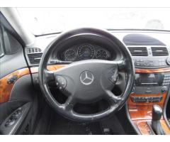 Mercedes-Benz Třídy E 2,7 E 270 CDI Elegance
