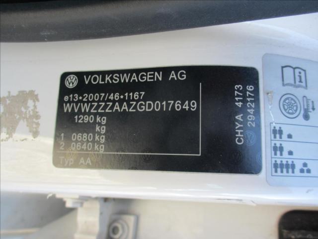 Volkswagen up! 1,0 MPi BMT 44kW Move up-2527
