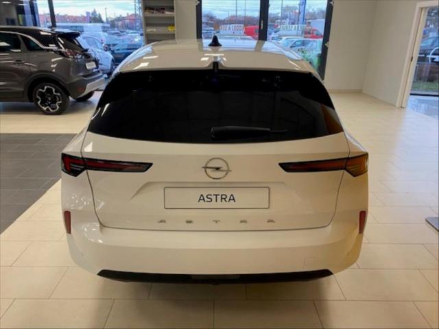 Opel Astra 1.2 ST Edition 81 kW MT+výhřev-47
