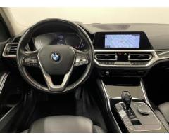 BMW Řada 3 320d xDrive Touring - 6