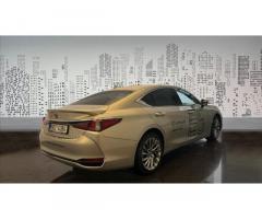 Lexus ES 300h 2,5 300h Luxury - 3