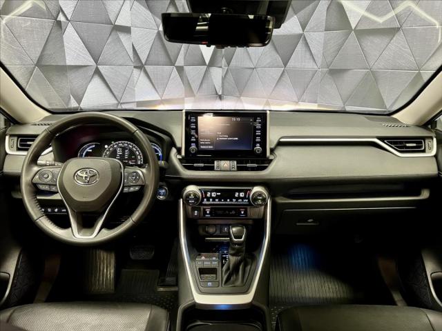 Toyota RAV4 2,5 e-CVT HYBRID EXECUTIVE, KEYLESS, 360°KAMERA, TAŽNÉ-924