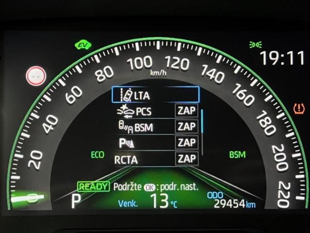 Toyota RAV4 2,5 e-CVT HYBRID EXECUTIVE, KEYLESS, 360°KAMERA, TAŽNÉ-1424
