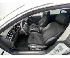 Volkswagen Arteon 2,0 TDI DSG Elegance LED+ACC - 4