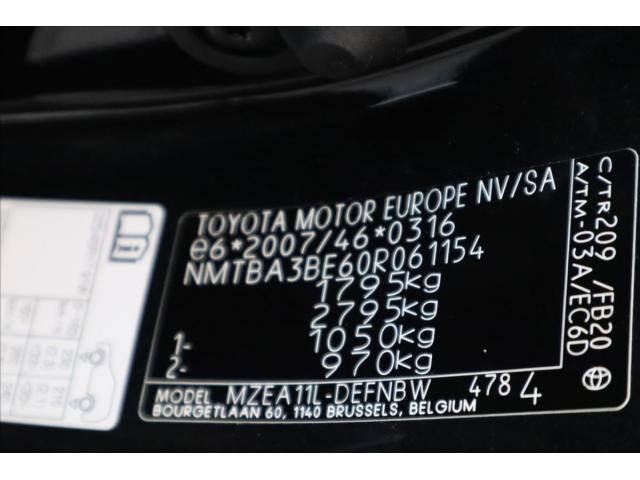 Toyota Corolla 1,5 COMFORT, STYLE,TECH-2324