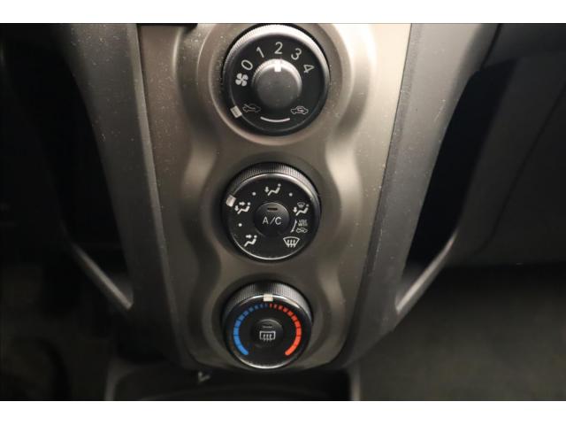Toyota Yaris 1,0 Klimatizace-1518