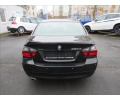 BMW Řada 3 2,0 320d E90 - 5