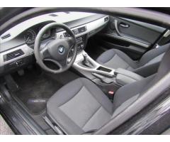 BMW Řada 3 2,0 320d E90 - 9