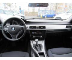 BMW Řada 3 2,0 320d E90 - 11