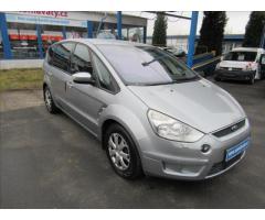Ford S-MAX 2,0 Duratec Core 7 míst - 3
