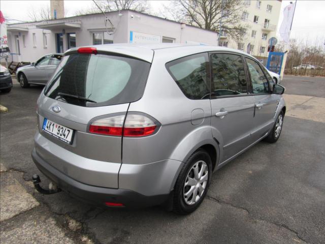 Ford S-MAX 2,0 Duratec Core 7 míst-529