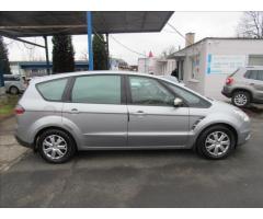 Ford S-MAX 2,0 Duratec Core 7 míst - 8