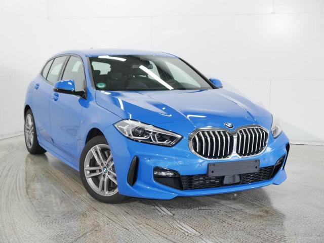 Exkluzivní BMW 120i M-Sport 2.0 v typicky modrém provedení. Možnost odpočtu DPH!-112