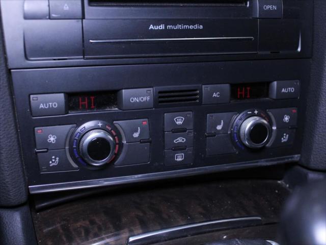 Audi Q7 3,0 TDi 4x4 AT TAŽNÉ 2.maj.ČR-1524
