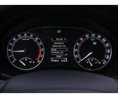 Škoda Octavia 2,0 TDI 125kW DSG Navigace RS - 16