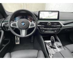 BMW Řada 5 540i xDrive Tažné Laser 360cam