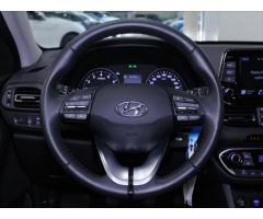 Hyundai i30 1,5 T-GDi 117kW Smart Záruka - 9