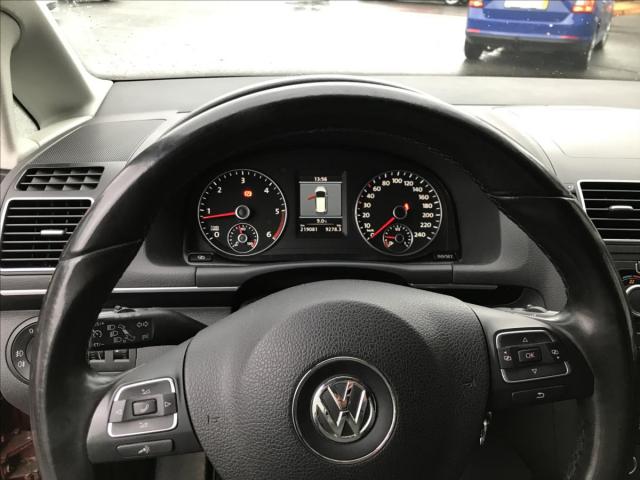 Volkswagen Touran 2,0 TDI 103kW 7 míst-1015