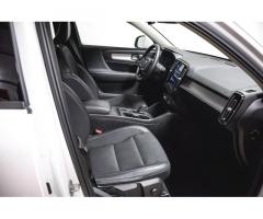 Volvo XC40 2,0 D3 DRIVE-E Momentum PRO Awd 4x4 Automat 1 MAJ ČR - 13