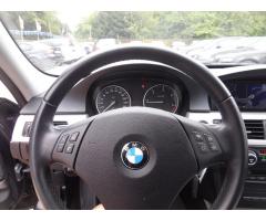 BMW Řada 3 2,0 320D TOP STAV!!! - 12