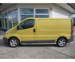 Renault Trafic 2,0 DCI - 8