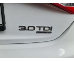 Audi A4 3,0 TDI quattro manuál - 14