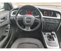 Audi A4 3,0 TDI quattro manuál - 16