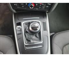 Audi A4 3,0 TDI quattro manuál - 19