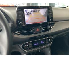 Hyundai i30 1,0 T-GDI Smart kombi 120HP MT - 40