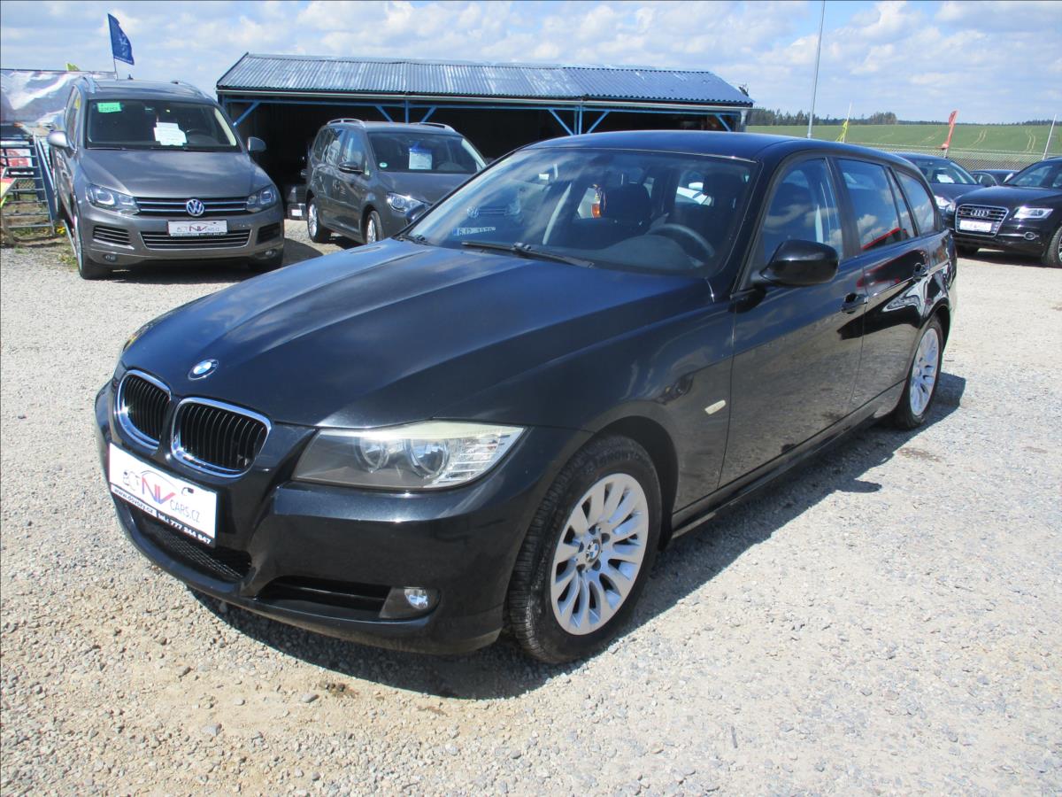 BMW Řada 3 2,0 d 130kw Facelift Touring Klima bez koroze - 1