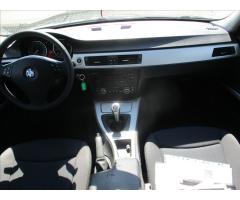 BMW Řada 3 2,0 d 130kw Facelift Touring Klima bez koroze - 12