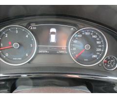 Volkswagen Touareg 3,0 TDi 180kw 4-motion Panorama LED - 15