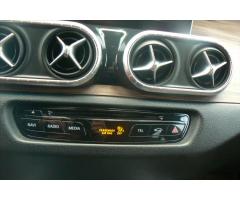 Mercedes-Benz Třídy X 3,0 D V6  4x4  DPH - 17