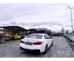 BMW Řada 5 M550d xDrive/ M sport/ČR/DPH - 8