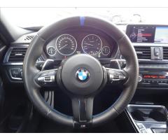 BMW Řada 3 3,0 d 227kW xDrive M-Paket - 32