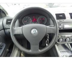 Volkswagen Golf 1,6 MPi 75kW,2xkola - 24