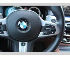 BMW Řada 5 530d xDrive Touring Mpaket - 13