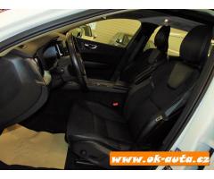 Volvo XC60 2.0 d4 business awd - 16