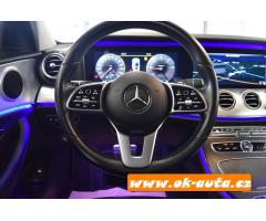 Mercedes-Benz Třídy E 220D 143kW LCD COCKPIT 12/2019 - 29