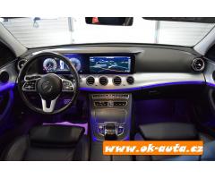 Mercedes-Benz Třídy E 220D 143kW LCD COCKPIT 12/2019 - 30